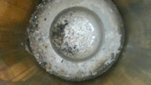U3-010 · Combustion-chamber / piston-crown view
