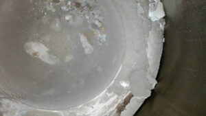 U2-070 · Combustion-chamber / piston-crown view