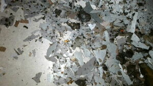 U3-057 · Combustion-chamber / piston-crown view