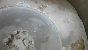 U2-023 · Combustion-chamber / piston-crown view