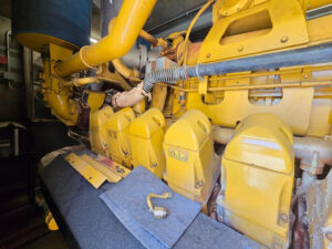 U3-062 · Engine bank detail