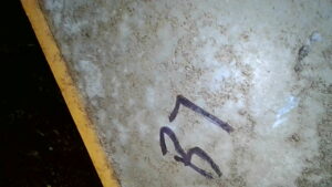 U2-028 · Photographed inspection-position marking