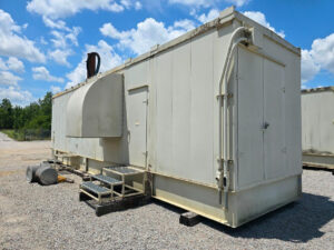 U3-061 · Enclosed package, front view