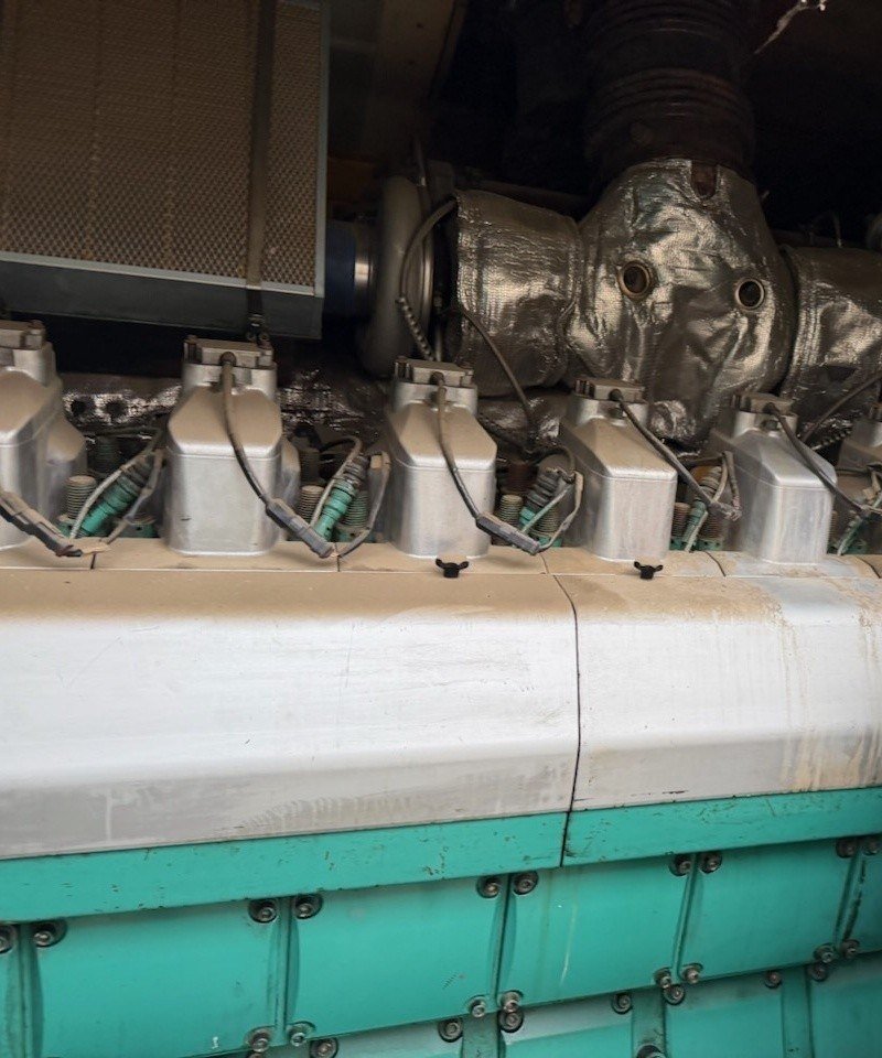 Cummins QSV91 enclosed generator &mdash; 1,252 kW alternator rating