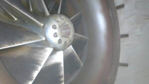 U2-084 · Turbocharger compressor wheel
