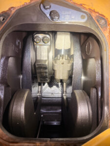 ADD-020 &middot; Connecting rod and crankcase detail &middot; Unit assignment undetermined; not additional inventory.