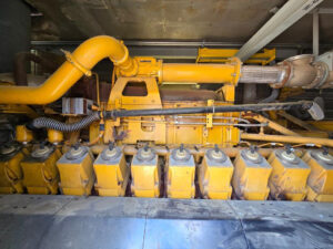 U1-001 &middot; Engine bank and piping