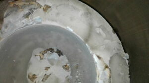 U2-027 · Combustion-chamber / piston-crown view