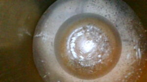 U3-038 · Combustion-chamber / piston-crown view