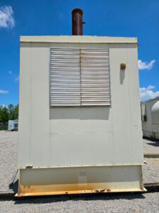 U4-003 · Enclosed package, end view